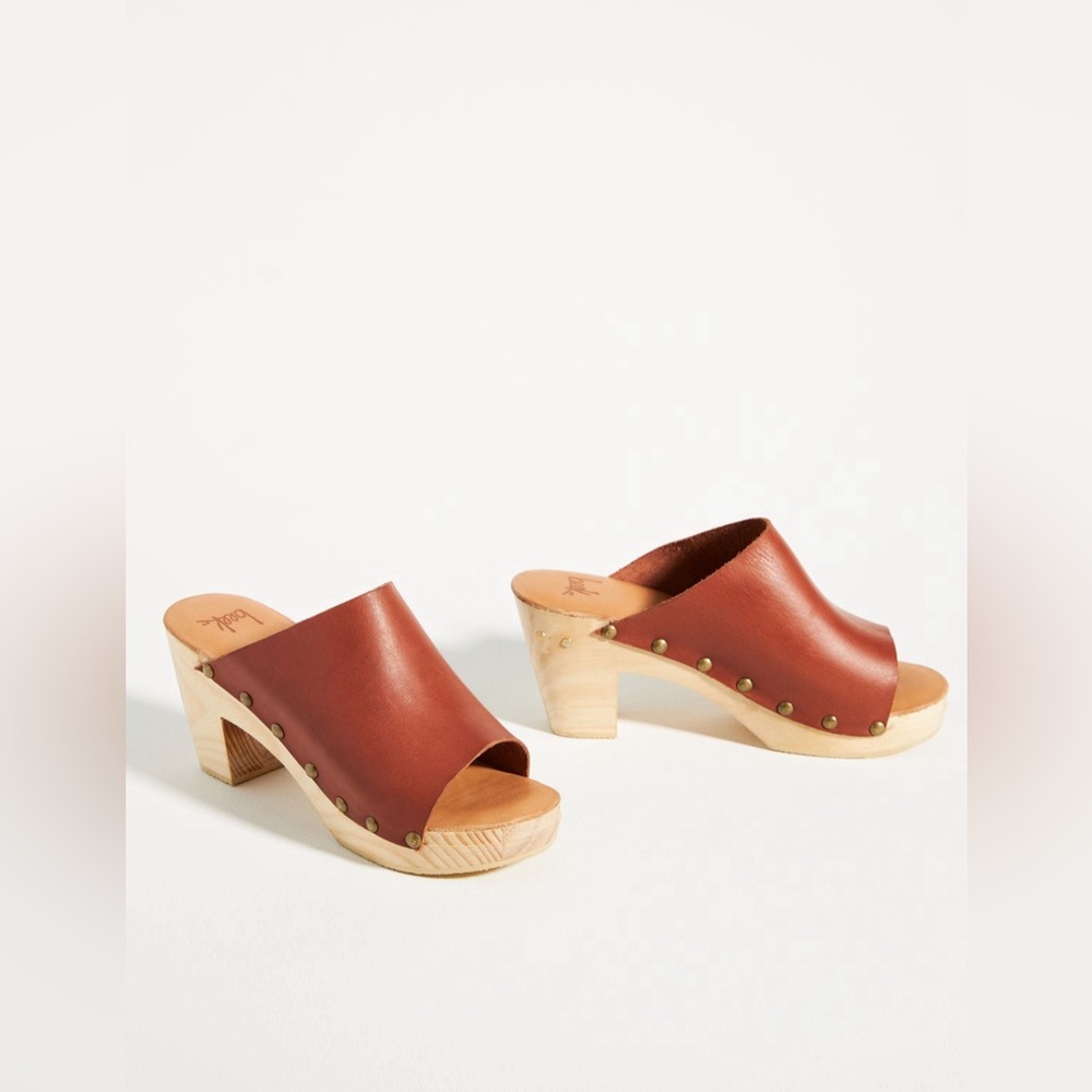 Beek Peacock open toe clogs, sz 36, sz 6, NIB